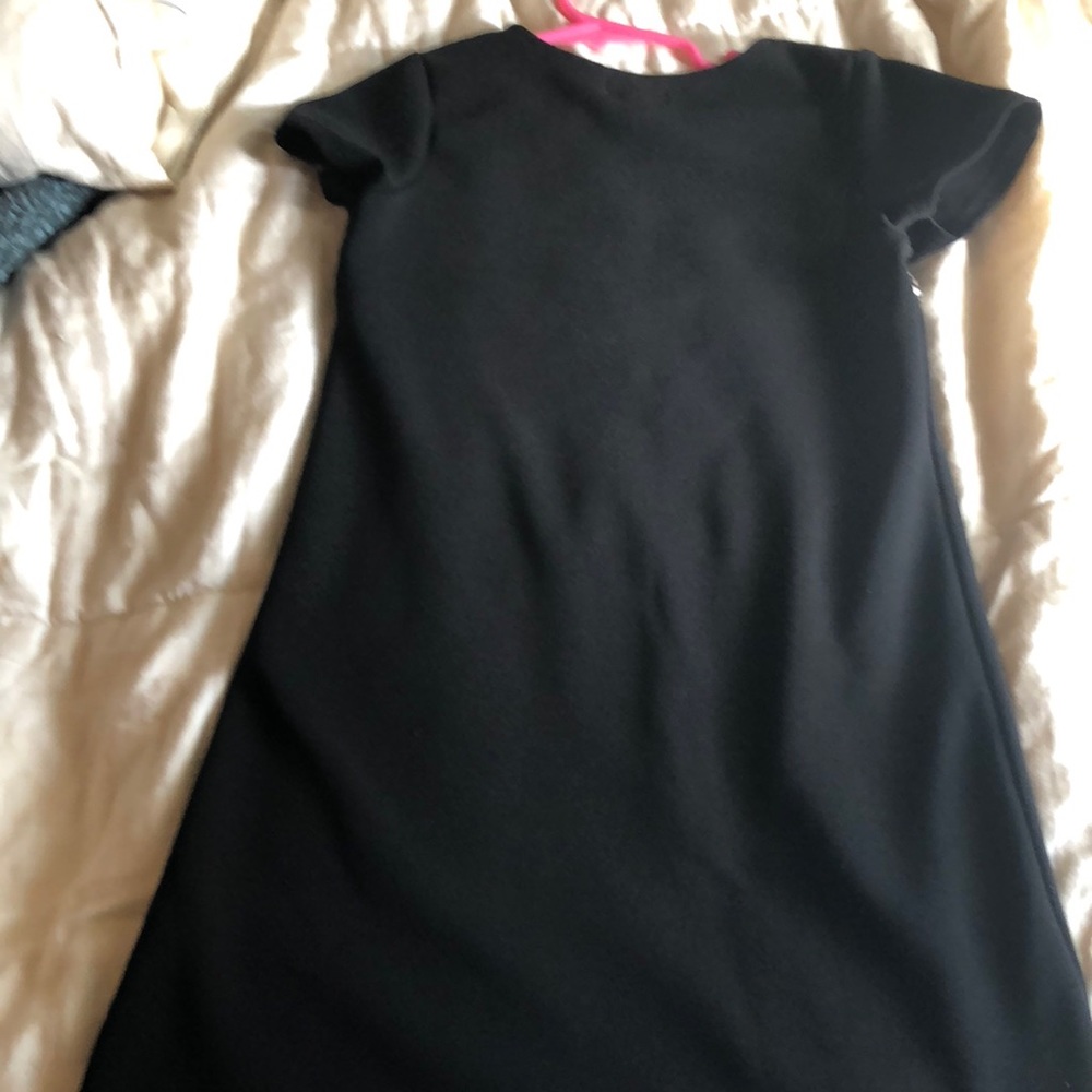 Dress - Picture 4 of 7